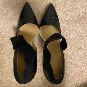 Size 7.5US LAMB pumps Preowned